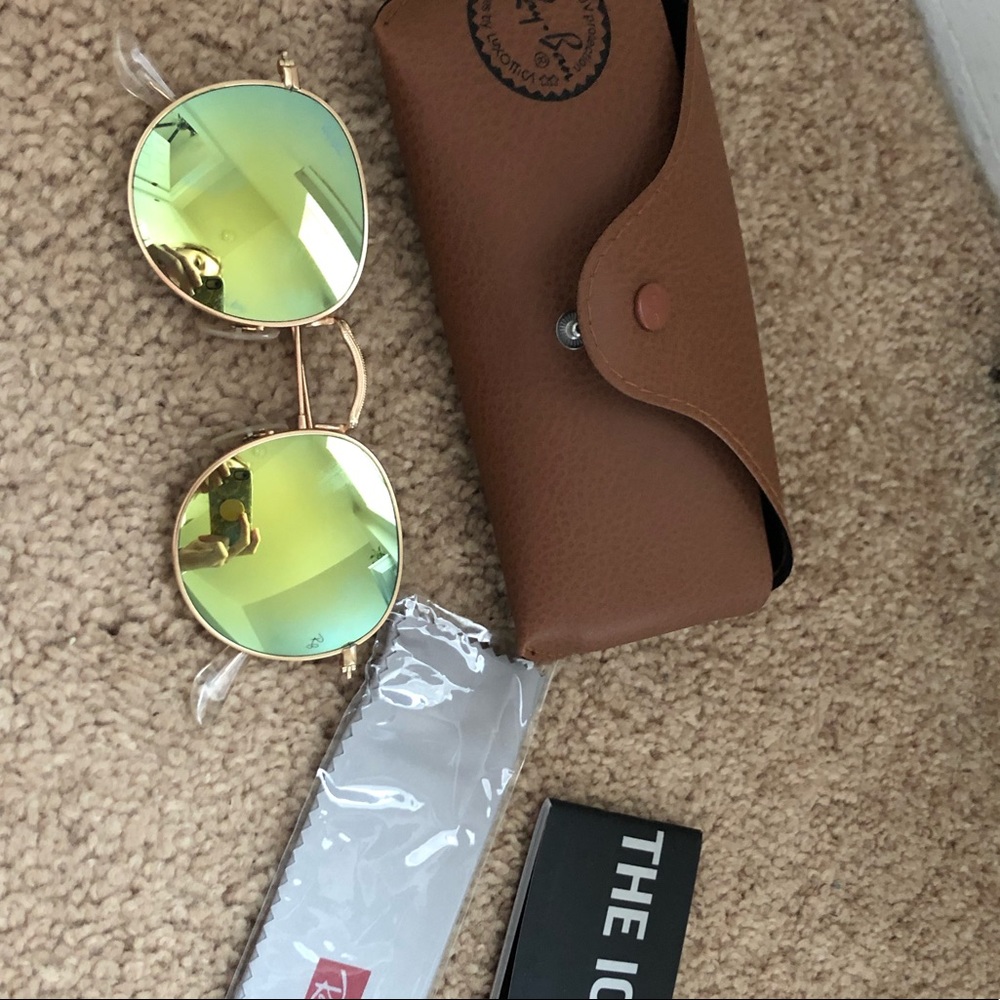 Green/ gold round metal ray ban sunglasses